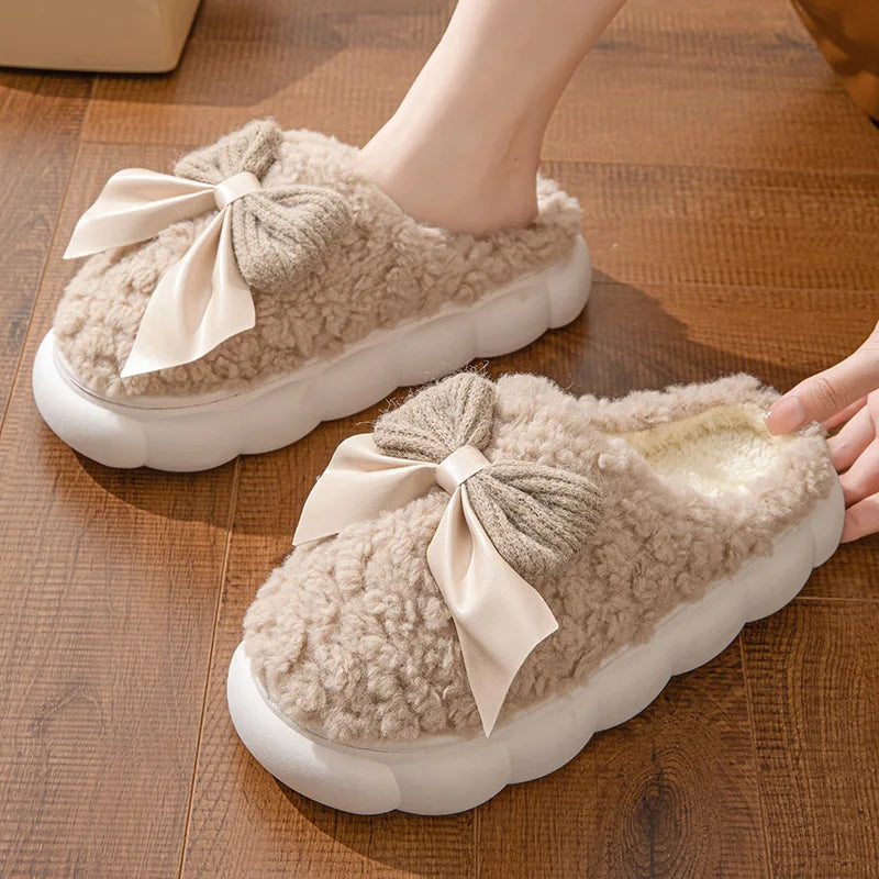 🎀❄️ Winter Warm Fur Slippers – Calidez, suavidad y un toque cute para tus pies