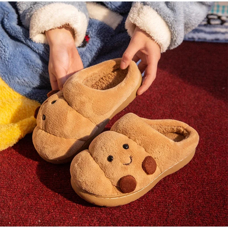🥐❄️ Winter Croissant Slippers – Suavidad deliciosa para tus pies