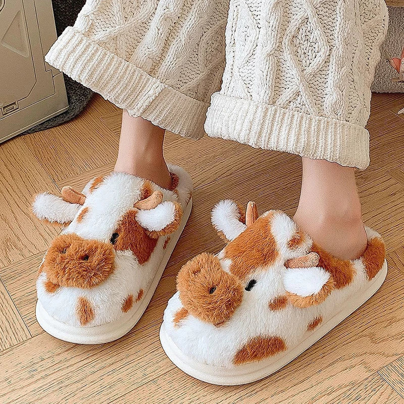 🐄❄️ Women’s Winter Warm Cartoon Cow Slippers – Suavidad, estilo y diversión para tus pies