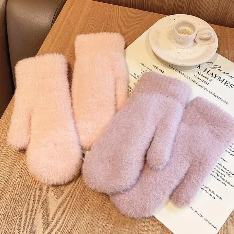 ❄️🧤 Women’s Winter Plush Mittens – Suavidad, abrigo y estilo en cada movimiento