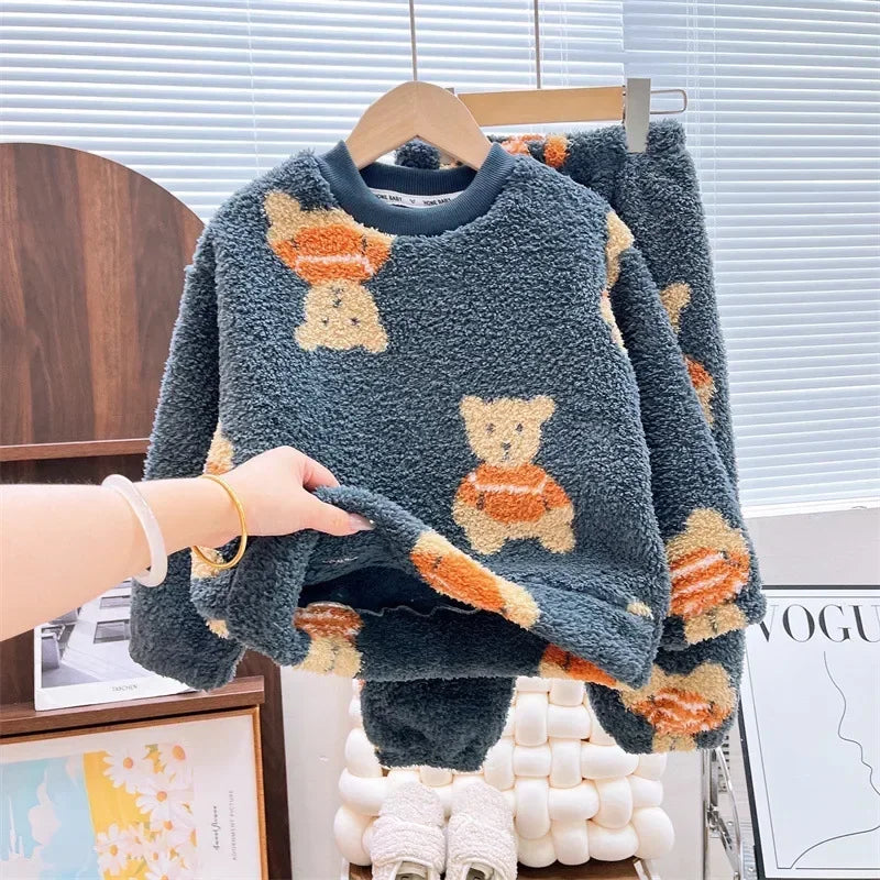 🐼❄️ Kids Warm Panda Fleece Pajama Set – Abrigo, suavidad y ternura para este invierno